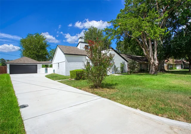 2nd image of 414 N Pecan Dr, Tomball, TX 77375 | MLS# 20933488
