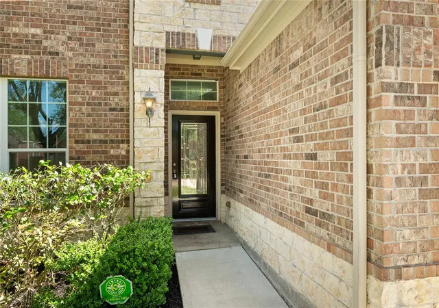 Photo 3 of Single family home for sale at 19911 Pemetic Trl, Richmond, TX 77407 | MLS# 22299088 | Listing updated on 2026-08-25