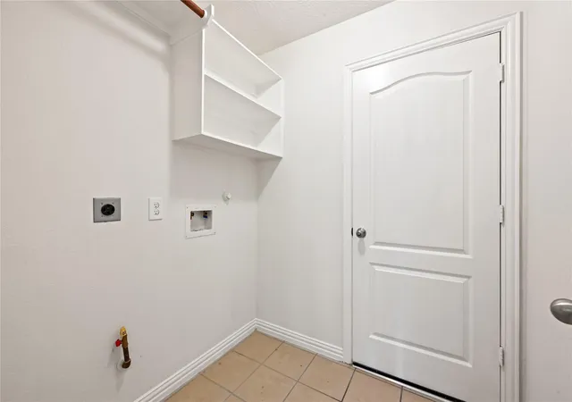 Photo 4 of Single family home for sale at 19911 Pemetic Trl, Richmond, TX 77407 | MLS# 22299088 | Listing updated on 2026-08-25