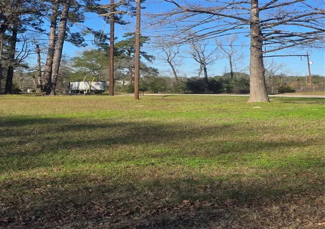 Photo 3 of Single family home for sale at 15661 N Hwy 75, Willis, TX 77378 | MLS# 73150102 | Listing updated on 2026-08-23