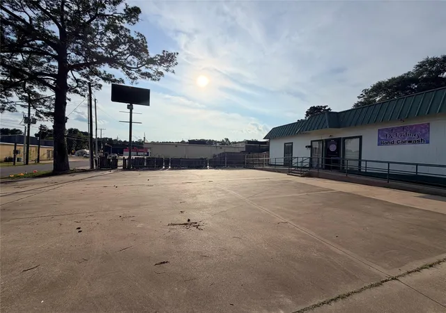 5th image of 111 Barclay St, Woodville, TX 75979 | MLS# 64160122