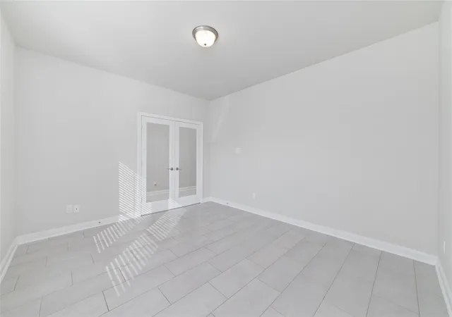 5th image of 2802 Knotty Forest Dr, Spring, TX 77373 | MLS# 10789772