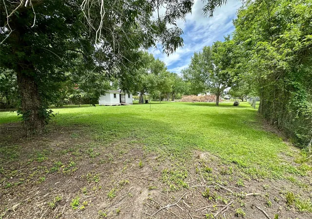 Photo 3 of Land for sale at 16020 1/2 Sam Brookins St, Sugar Land, TX 77498 | MLS# 59239062 | Listing updated on 2026-07-31