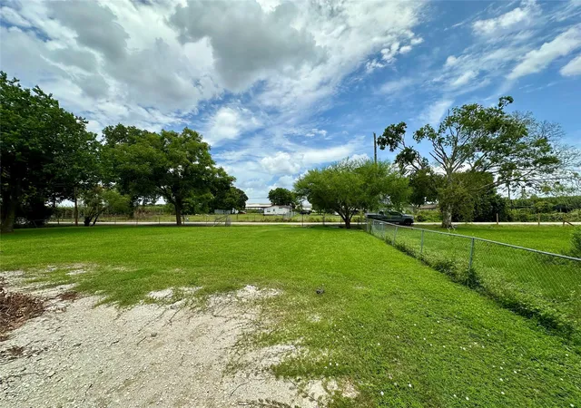 Photo 4 of Land for sale at 16020 1/2 Sam Brookins St, Sugar Land, TX 77498 | MLS# 59239062 | Listing updated on 2026-07-31