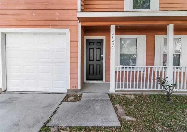 2nd image of 21207 Grand Linden Ct, Humble, TX 77338 | MLS# 82439540