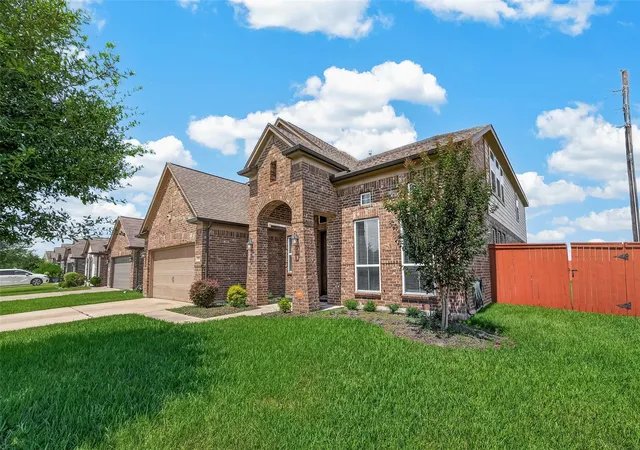 2nd image of 1914 Walnut Green Circle, Rosenberg, TX 77471 | MLS# 24917560