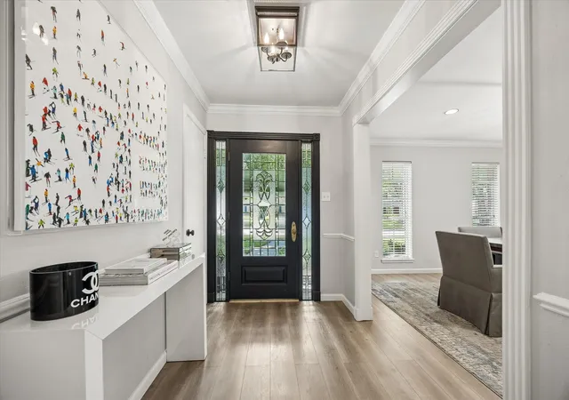 Photo 3 of Single family home for sale at 11010 Overbrook Ln, Houston, TX 77042 | MLS# 45423612 | Listing updated on 2026-09-13