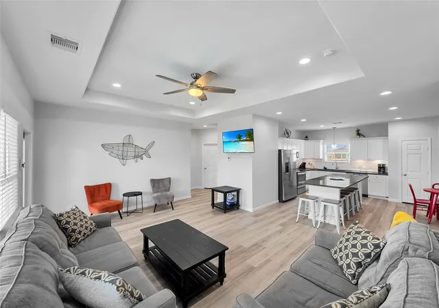 Photo 3 of Single family home for sale at 2294 E Lobster, Crystal Beach, TX 77650 | MLS# 55382546 | Listing updated on 2026-08-27