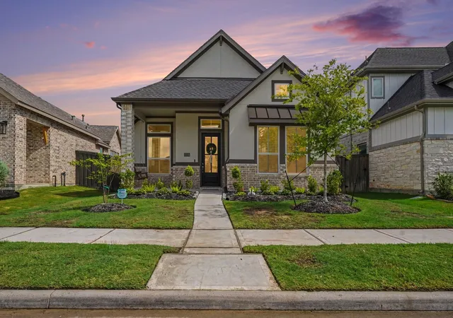 1st image of 12019 Perch Dr, Mont Belvieu, TX 77523 | MLS# 38479002