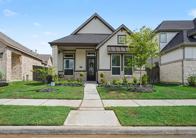 2nd image of 12019 Perch Dr, Mont Belvieu, TX 77523 | MLS# 38479002