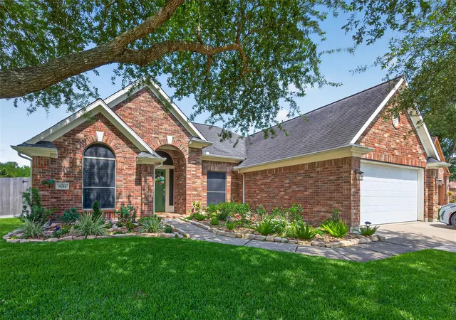 Homes for sale in Baytown, TX | 8014 Caribou Ct, Baytown, TX 77523 | MLS# 93007234