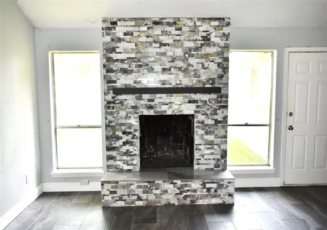 Photo 4 of Single family home for sale at 11631 Corkwood Dr, Houston, TX 77089 | MLS# 25819029 | Listing updated on 2026-08-31