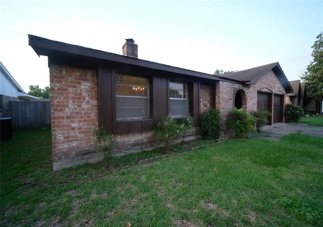 Photo 1 of Single family home for sale at 12314 Bexley Dr, Houston, TX 77099 | MLS# 11327972 | Listing updated on 2026-03-20