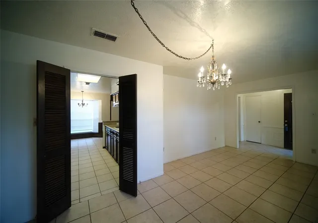 Photo 4 of Single family home for sale at 12314 Bexley Dr, Houston, TX 77099 | MLS# 11327972 | Listing updated on 2026-03-20