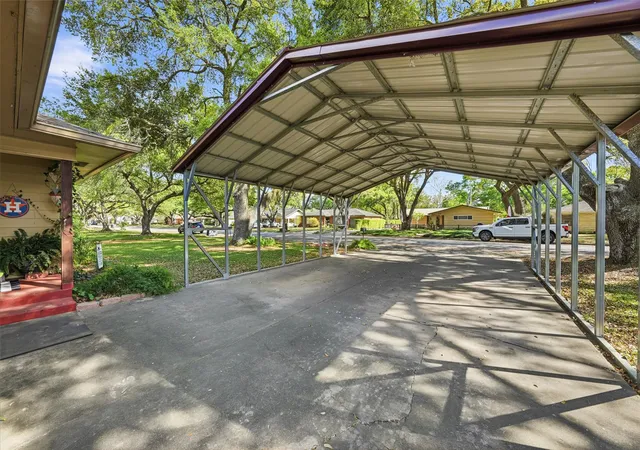 Homes for sale in Bay City, TX | 2501 Marguerite St, Bay City, TX 77414 | MLS# 4997336