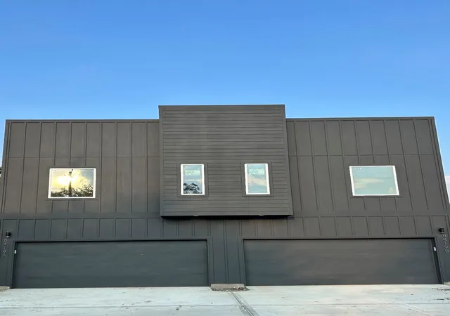 1st image of 8419 Woodward St, Houston, TX 77051 | MLS# 82251102