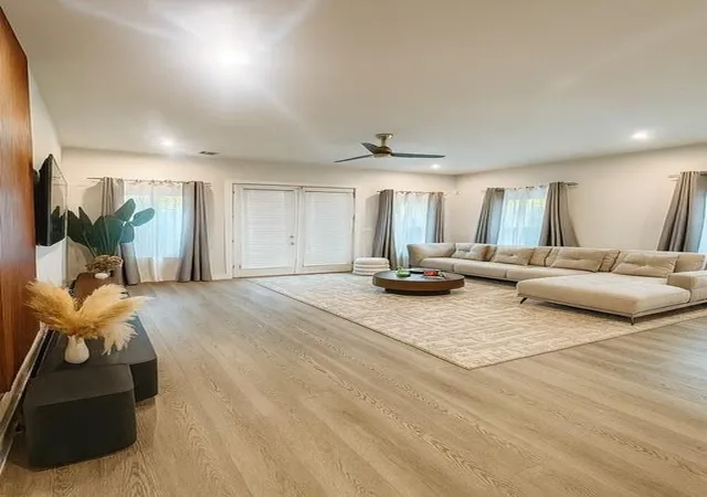 3rd image of 8419 Woodward St, Houston, TX 77051 | MLS# 82251102