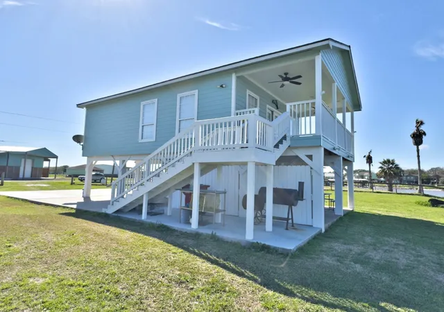 Photo 2 of Single family home for sale at 1867 County Road 291, Sargent, TX 77414 | MLS# 79991941 | Listing updated on 2026-08-25