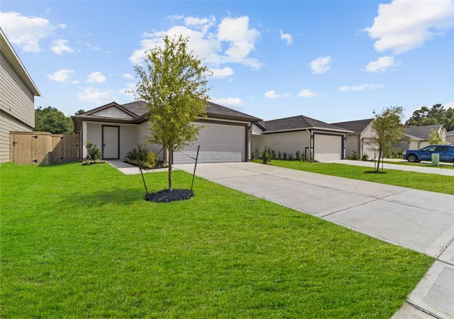 1st image of 14351 Leafy Willow Dr, Splendora, TX 77372 | MLS# 65504381