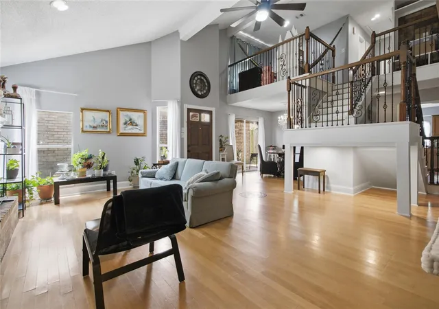 Photo 1 of Sale Pending at 11630 Karlwood Ln, Houston, TX 77099 | MLS# 55644283 | Listing updated on 2026-10-06