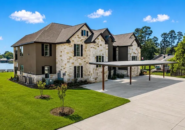 4th image of 2112 Fm 3186 #D3, Onalaska, TX 77360 | MLS# 63206384