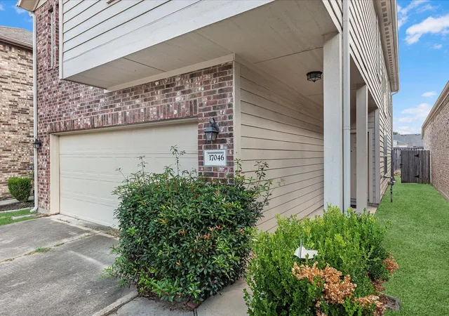 Photo 2 of Sale Pending at 17046 Amarose Dr, Houston, TX 77090 | MLS# 87650893 | Listing updated on 2026-08-18
