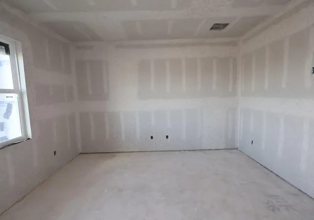 4th image of 11714 Old Fashion Cir, Mont Belvieu, TX 77535 | MLS# 4226516