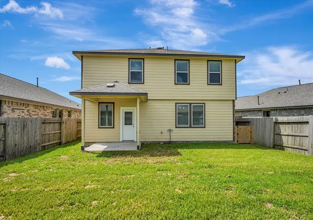 Homes for sale in La Marque, TX | 13420 Shellbark Wy, La Marque, TX 77568 | MLS# 6951754