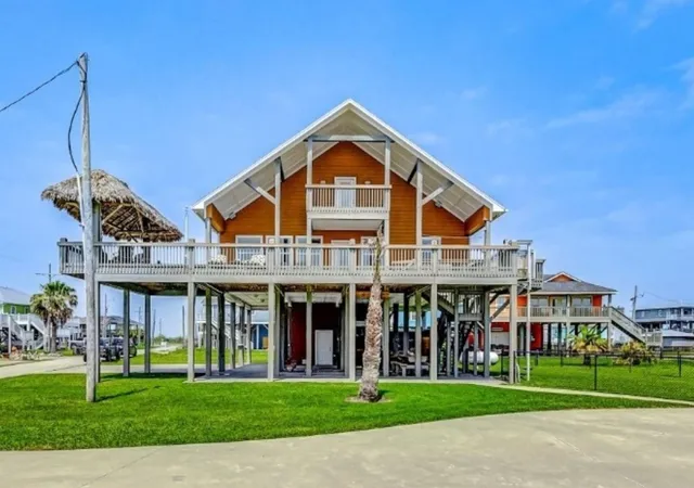 Photo 2 of Sale Pending at 950 Seadrift Dr, Port Bolivar, TX 77650 | MLS# 90833168 | Listing updated on 2026-08-19
