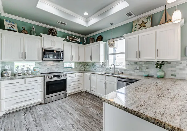 Photo 3 of Sale Pending at 950 Seadrift Dr, Port Bolivar, TX 77650 | MLS# 90833168 | Listing updated on 2026-08-19