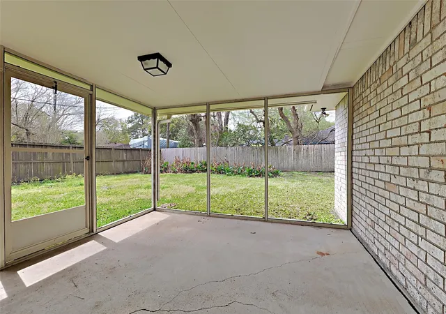 15th image of 207 Oakwood St, League City, TX 77573 | MLS# 97635073