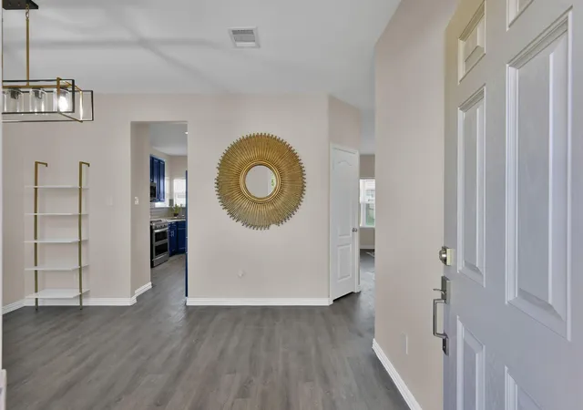 3rd image of 11323 Creekway Bend Dr, Humble, TX 77396 | MLS# 85286732