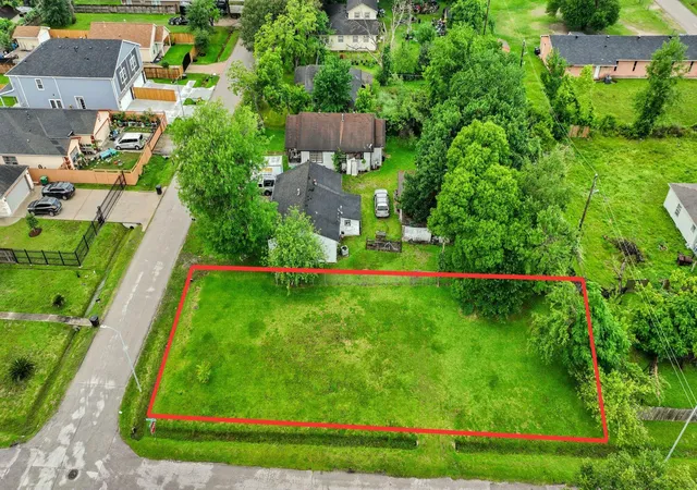 Photo 2 of Land for sale at 10102 Porto Rico Rd, Houston, TX 77041 | MLS# 54918280 | Listing updated on 2026-07-27