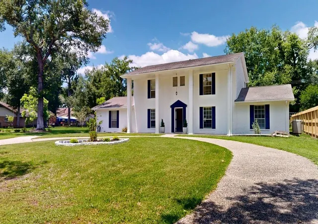 3rd image of 619 Cotter Dr, Spring, TX 77373 | MLS# 60226251