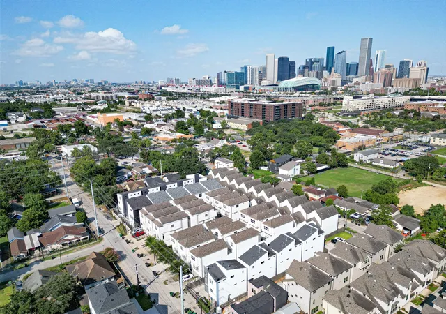 41st image of 407 N Nagle St #F, Houston, TX 77003 | MLS# 30110805