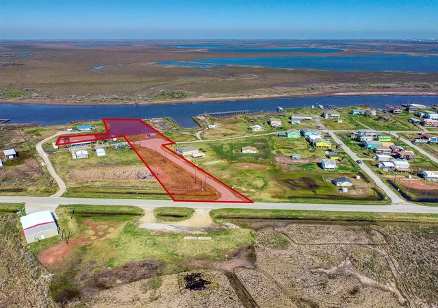 1st image of 1601 County Road 441d, Brazoria, TX 77422 | MLS# 75934779