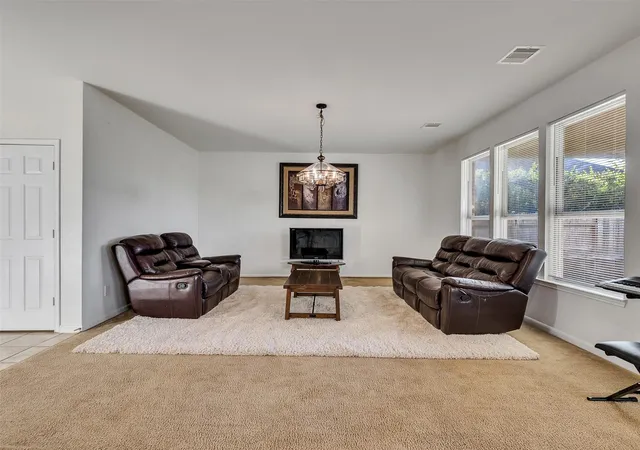 4th image of 14106 Spring Birch Ln, Pearland, TX 77584 | MLS# 45216910