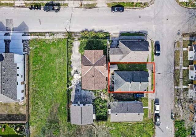 Photo 4 of Single family home for sale at 2804 Netleton St, Houston, TX 77004 | MLS# 25037045 | Listing updated on 2026-06-25