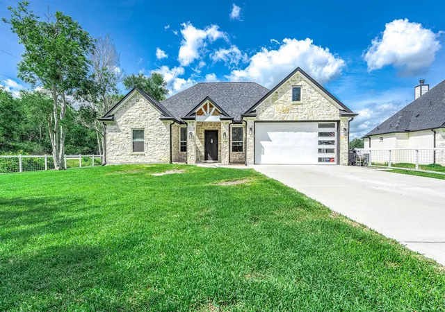 1st image of 8032 Short Rd Rd, Needville, TX 77461 | MLS# 92208171