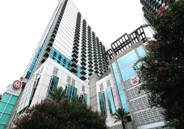 32nd image of 5925 Almeda Rd #12113, Houston, TX 77004 | MLS# 15868731