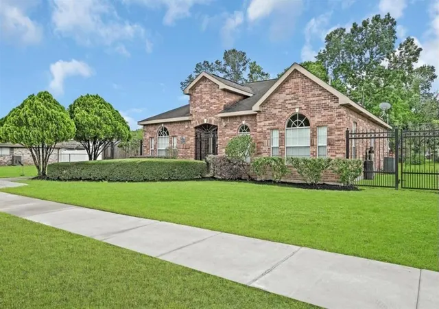 Single family home for sale at 2710 Woodgate St, Houston, TX 77039 | MLS# 51141573