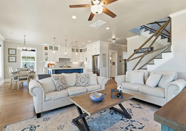Photo 3 of Single family home for sale at 4027 Silver Reef Ct, Galveston, TX 77554 | MLS# 32830444 | Listing updated on 2026-09-18
