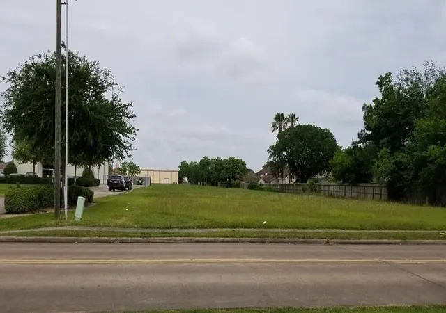 2nd image of 3637 Watters Rd, Pasadena, TX 77504 | MLS# 94649319
