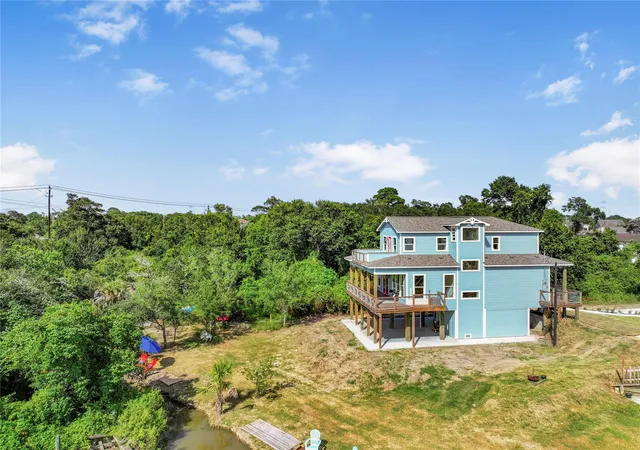 5th image of 4444 Shady Lake Dr, Seabrook, TX 77586 | MLS# 7116967