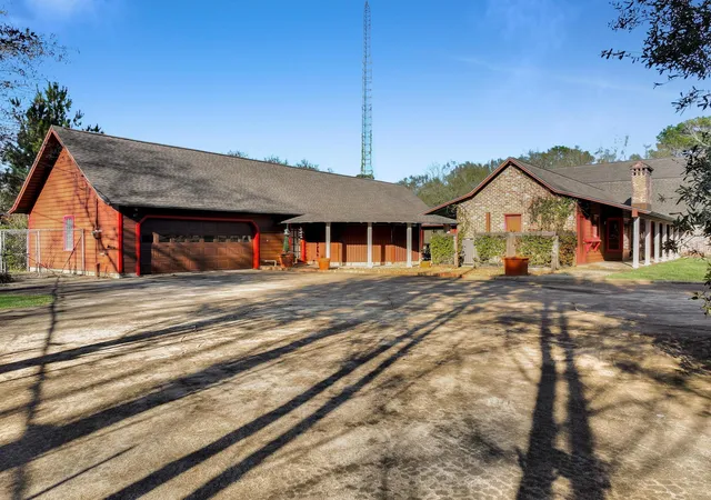 Homes for sale in Lumberton, TX | 880 W Walton Rd, Lumberton, TX 77657 | MLS# 10458193
