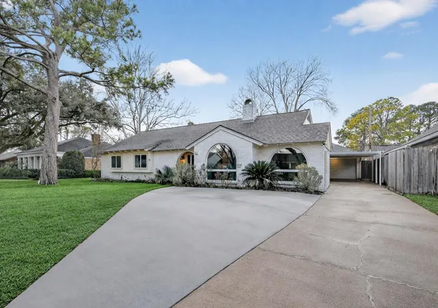 2nd image of 2519 Anniston Dr, Houston, TX 77080 | MLS# 33646469