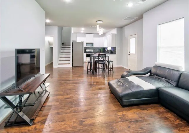 Photo 3 of Single family home for sale at 3510 Oleander Ave, Texas City, TX 77590 | MLS# 65439193 | Listing updated on 2026-01-22