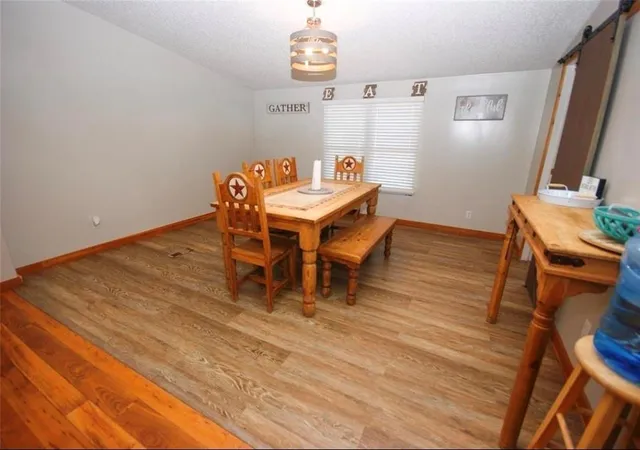4th image of 1611 Bunyard Rd, Alvin, TX 77511 | MLS# 4036583