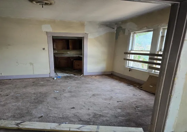 Photo 2 of Single family home for sale at 2305 Elysian St, Houston, TX 77026 | MLS# 68405048 | Listing updated on 2026-08-29