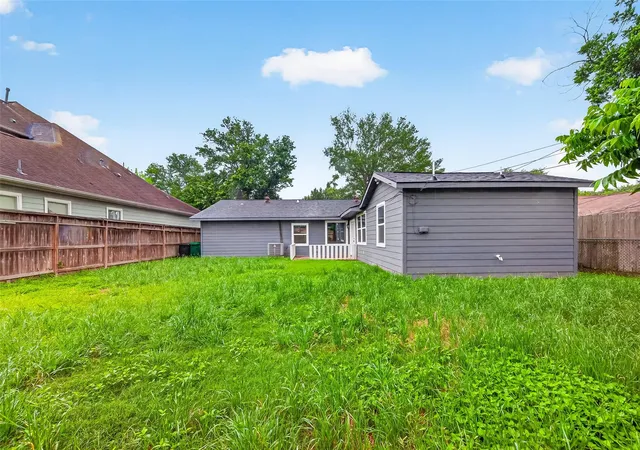 37th image of 5210 Verdome Ln, Houston, TX 77092 | MLS# 69631608